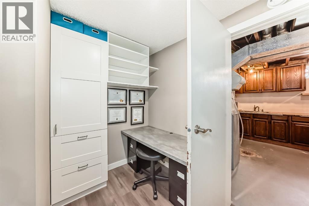 6739 Coach Hill Road Sw, Calgary, Alberta  T3H 1V7 - Photo 25 - A2292942
