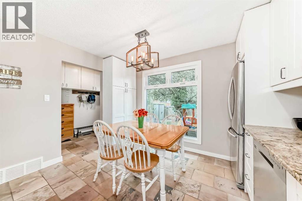6739 Coach Hill Road Sw, Calgary, Alberta  T3H 1V7 - Photo 7 - A2292942