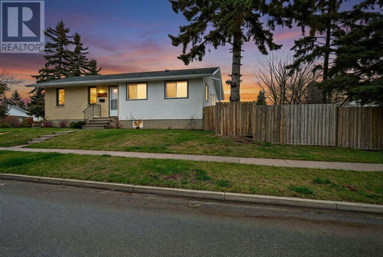 163 Blucher AVE, Thunder Bay, Ontario