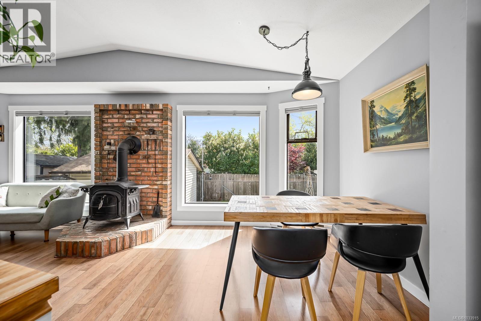 2301 6th St E, Courtenay, British Columbia  V9N 7T8 - Photo 8 - 1033915