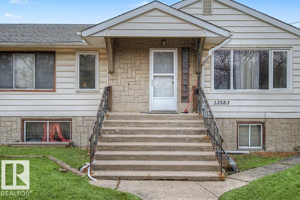 13583 107a Av Nw, Edmonton, Alberta  T5M 2A6 - Photo 4 - E4484806