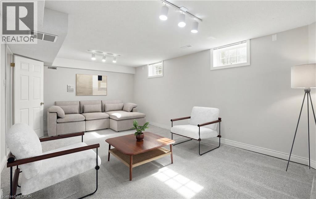 1121 Forestvale Drive, Burlington, Ontario  L7P 4W3 - Photo 37 - 40824925