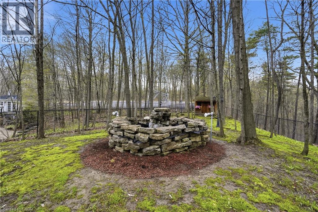 1121 Forestvale Drive, Burlington, Ontario  L7P 4W3 - Photo 47 - 40824925