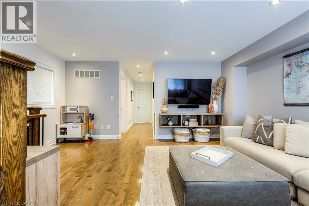 321 Dalesford Road, Toronto, Ontario  M8Y 1G8 - Photo 24 - 40825267