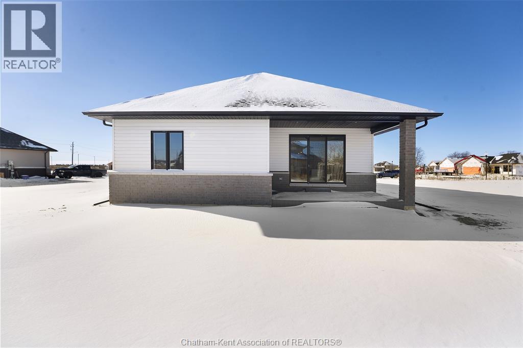 111 Fenceline Drive, Chatham, Ontario  N7M 6B4 - Photo 4 - 26009646