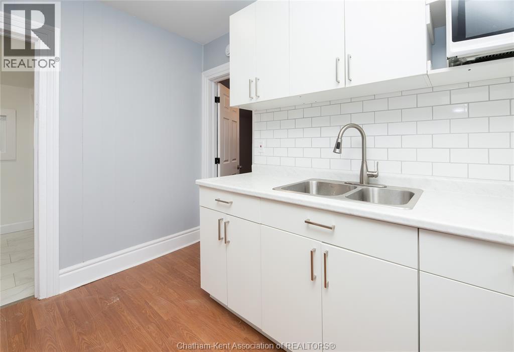 128 West Street, Chatham, Ontario  N7M 2R6 - Photo 5 - 26008439