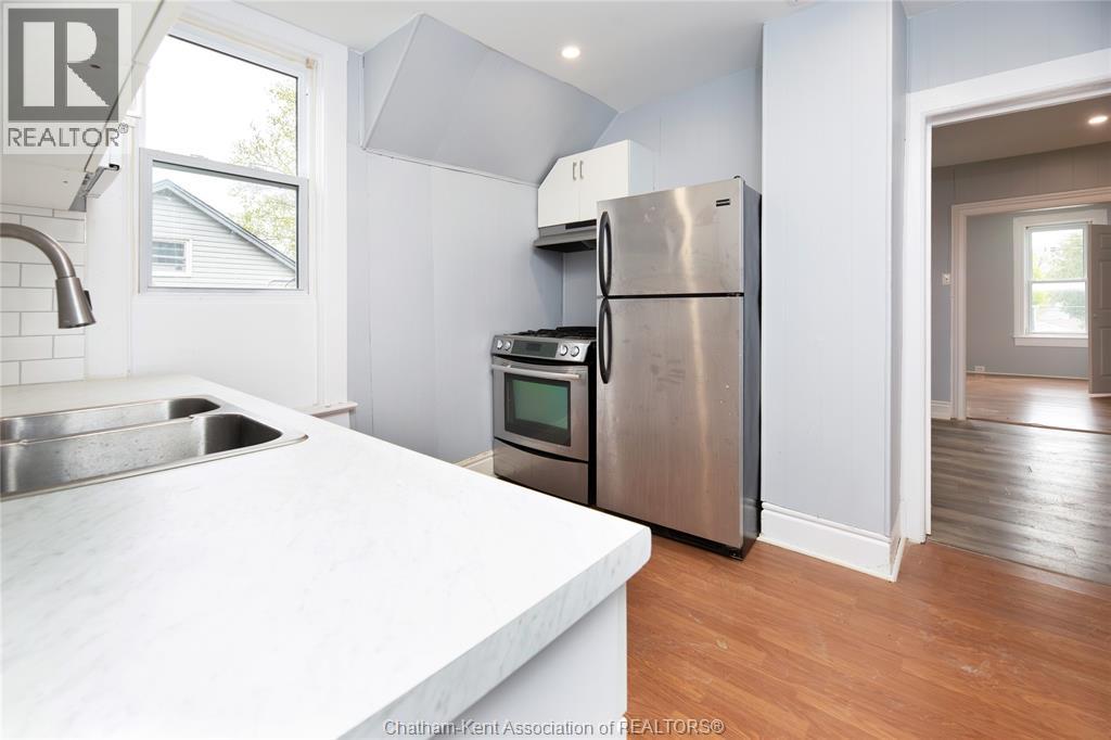 128 West Street, Chatham, Ontario  N7M 2R6 - Photo 6 - 26008439