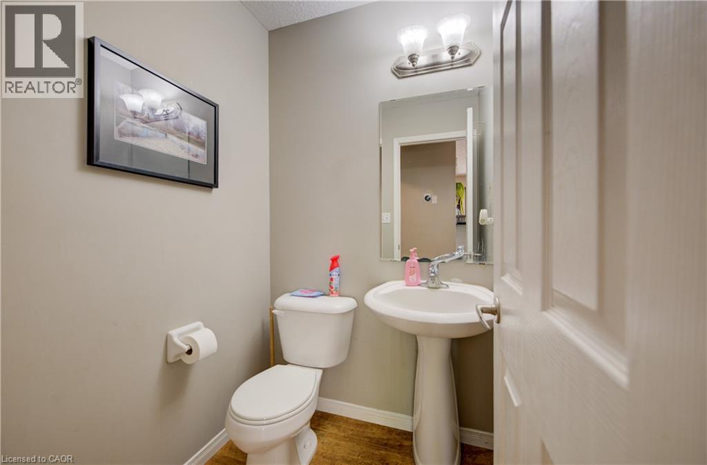 110 Activa Avenue Unit# E34, Kitchener, Ontario  N2E 3T3 - Photo 10 - 40825552