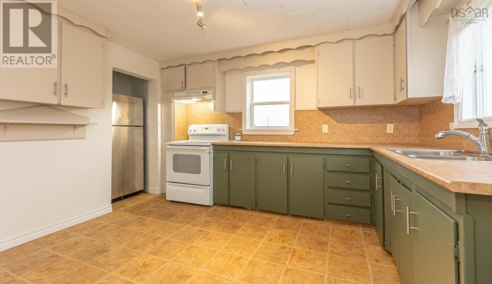 805 Highway 1, Hebron, Nova Scotia  B5A 5Z5 - Photo 9 - 202608785