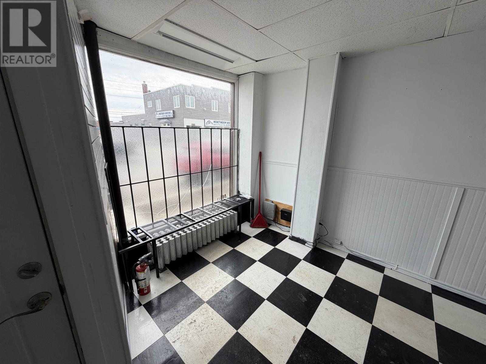 Commercial 411 Simpson St, Thunder Bay, Ontario  P7C 3J1 - Photo 3 - TB2600855