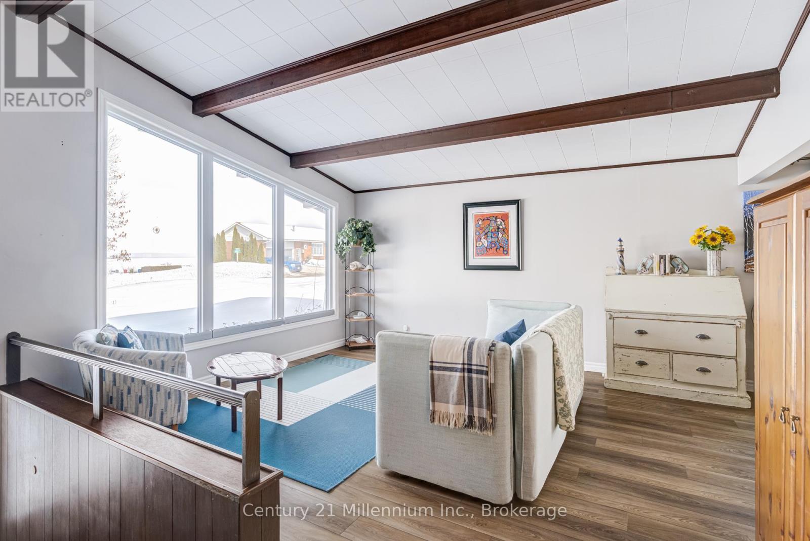 537 George Street, South Bruce Peninsula, Ontario  N0H 2T0 - Photo 16 - X12835918