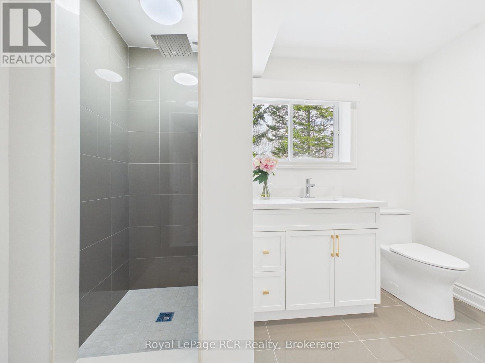 43 Graham Crescent, South Bruce Peninsula, Ontario  N0H 2G0 - Photo 40 - X13047628