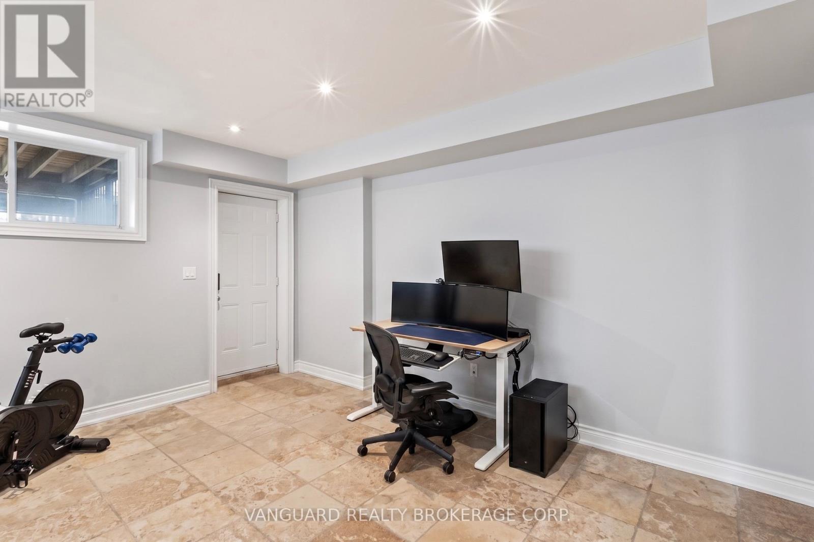 106 St. George Street, Toronto, Ontario  M8Z 3Y7 - Photo 16 - W13061812