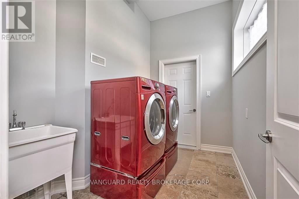 106 St. George Street, Toronto, Ontario  M8Z 3Y7 - Photo 18 - W13061812