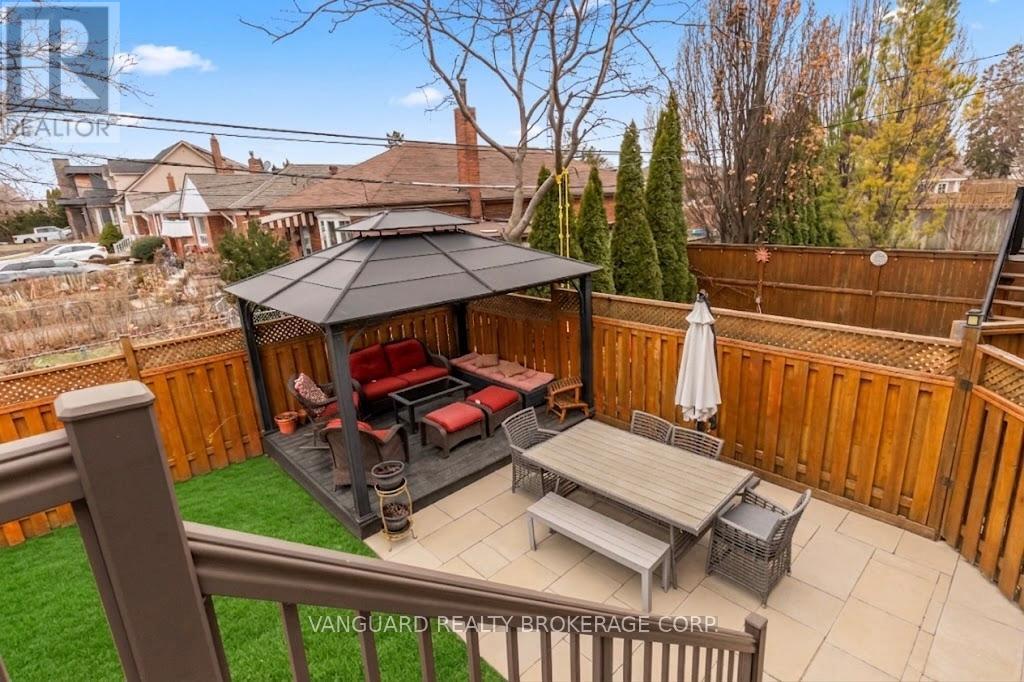 106 St. George Street, Toronto, Ontario  M8Z 3Y7 - Photo 33 - W13061812
