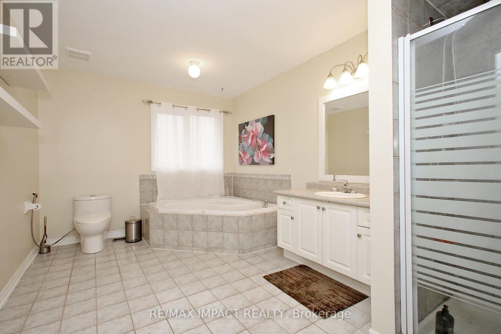7303 Lantern Fly Hollow, Mississauga, Ontario  L5W 1K3 - Photo 15 - W13061926