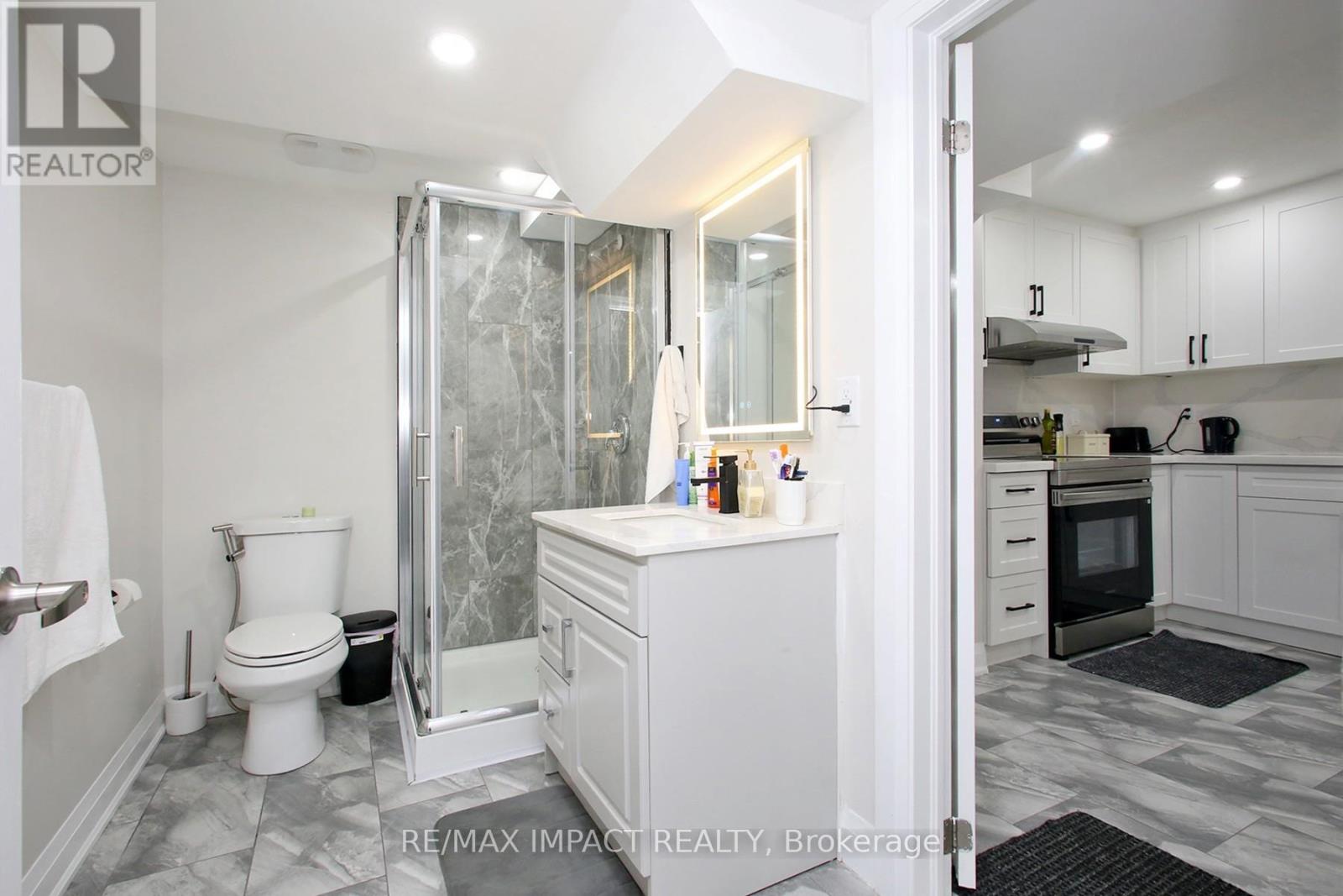 7303 Lantern Fly Hollow, Mississauga, Ontario  L5W 1K3 - Photo 27 - W13061926
