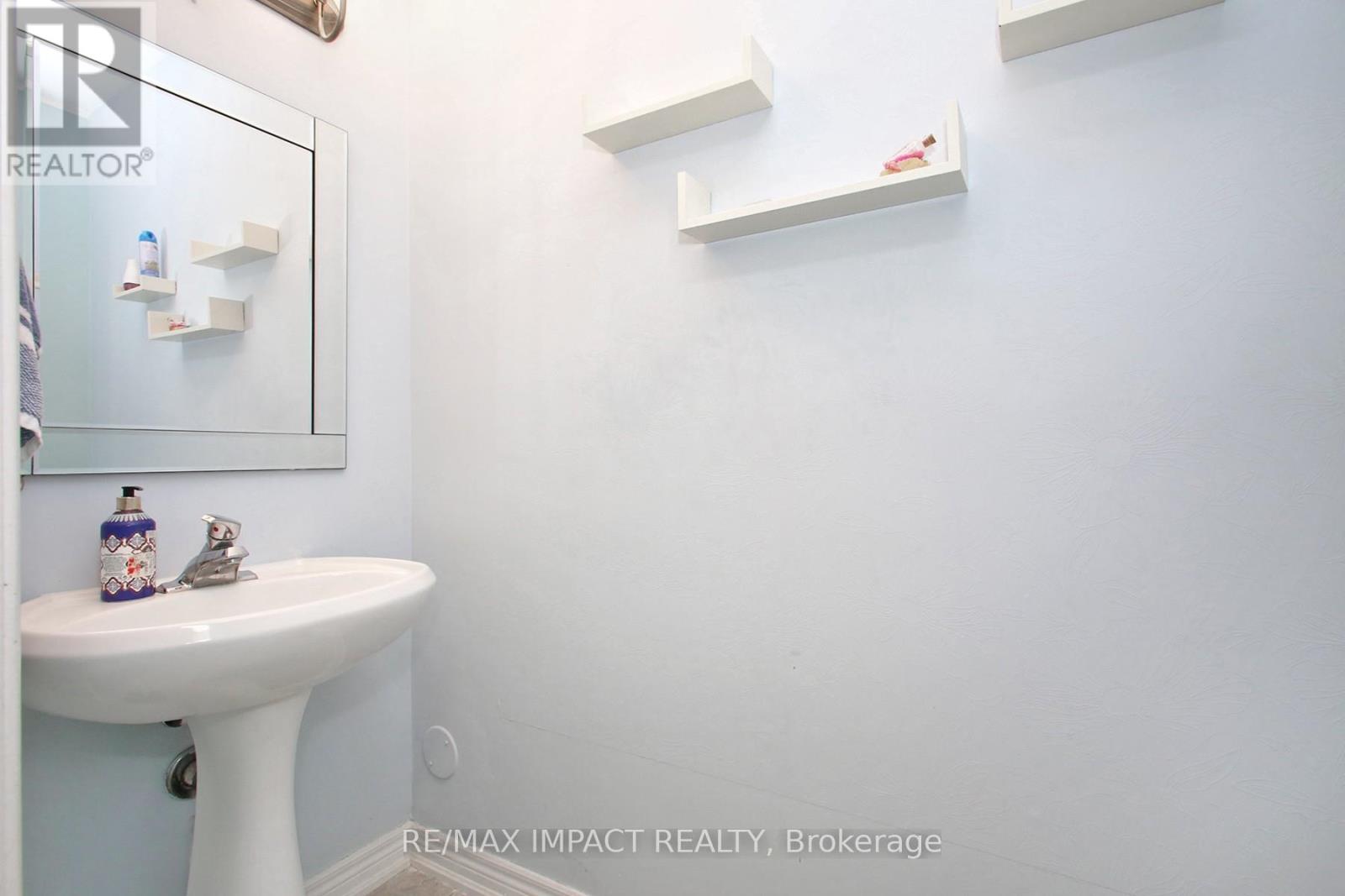 7303 Lantern Fly Hollow, Mississauga, Ontario  L5W 1K3 - Photo 29 - W13061926