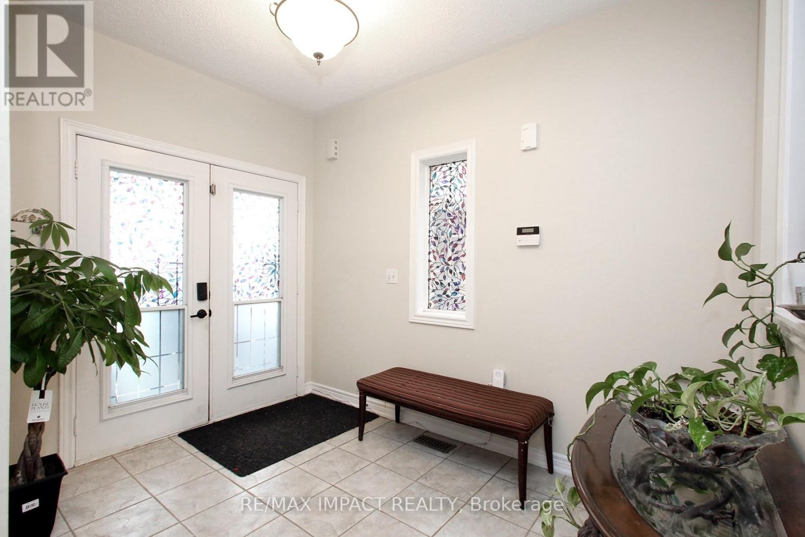 7303 Lantern Fly Hollow, Mississauga, Ontario  L5W 1K3 - Photo 4 - W13061926