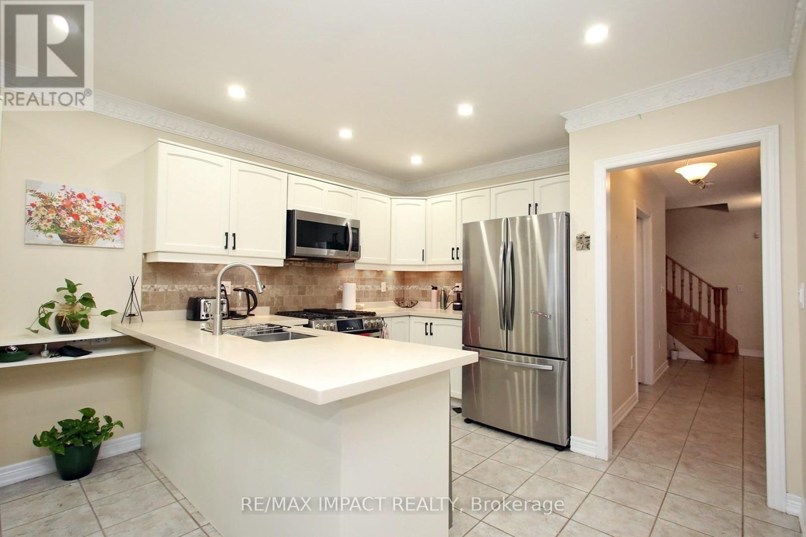 7303 Lantern Fly Hollow, Mississauga, Ontario  L5W 1K3 - Photo 9 - W13061926