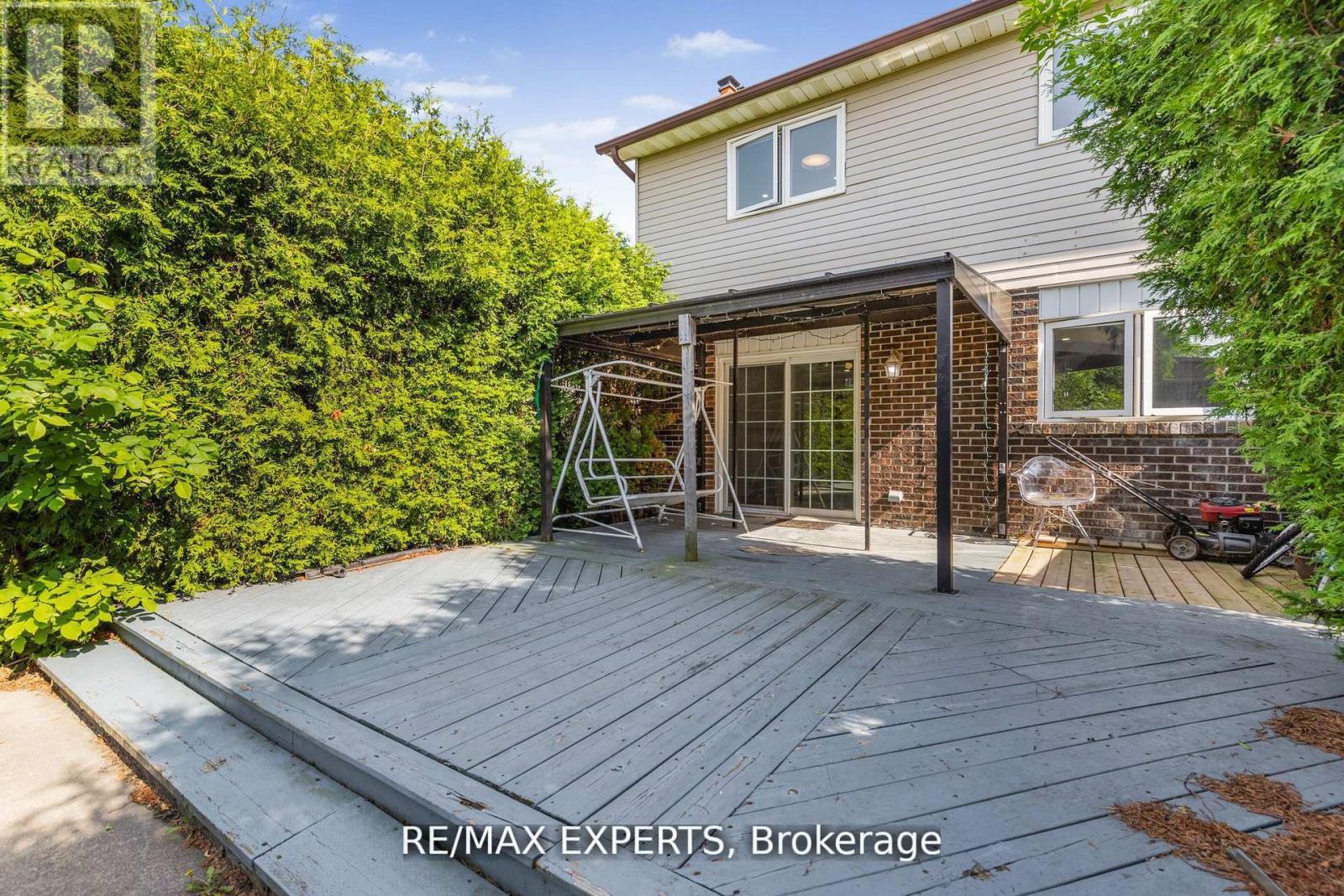 36 Elderwood Place, Brampton, Ontario  L6V 3N3 - Photo 14 - W13061960