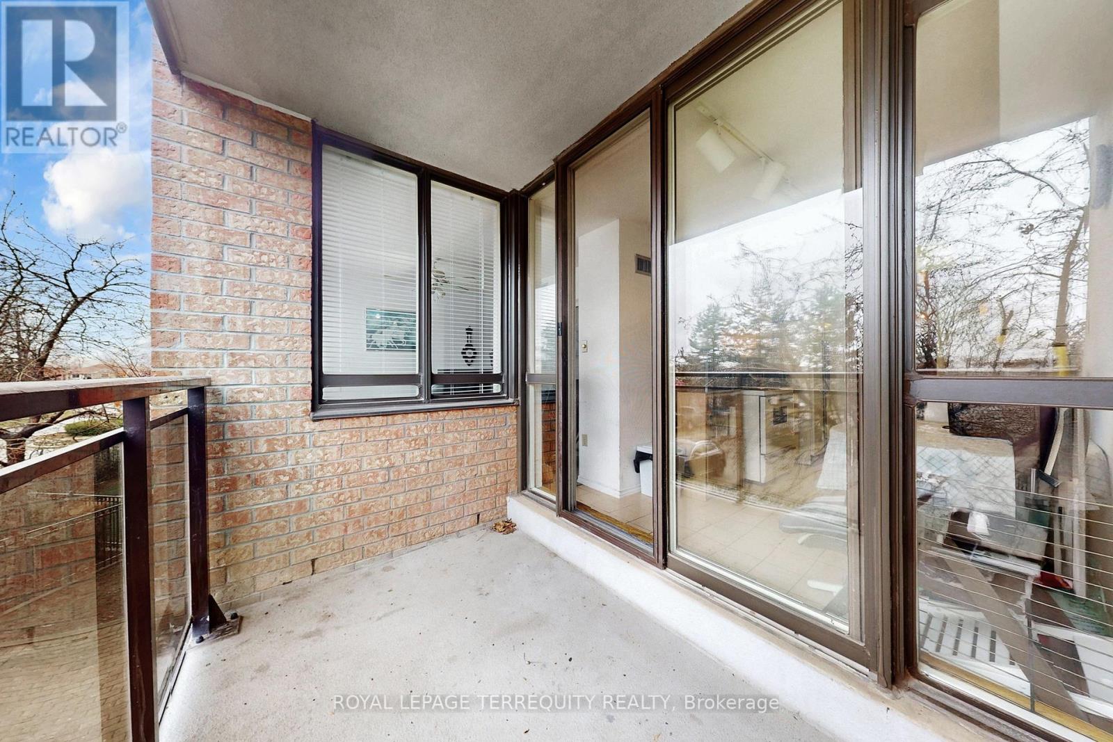 211 - 20 Cherrytree Drive, Brampton, Ontario  L6Y 3V1 - Photo 11 - W13061962