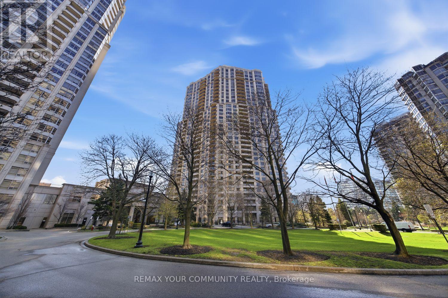 1116 - 25 Kingsbridge Garden Circle, Mississauga, Ontario  L5R 4B1 - Photo 2 - W13062020