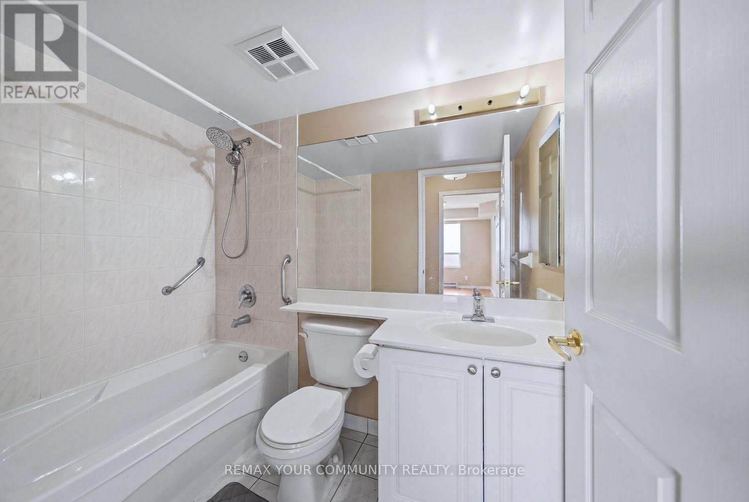 1116 - 25 Kingsbridge Garden Circle, Mississauga, Ontario  L5R 4B1 - Photo 25 - W13062020