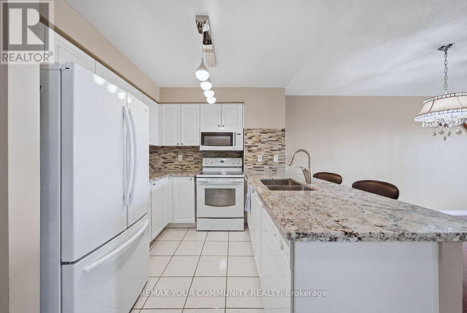 1116 - 25 Kingsbridge Garden Circle, Mississauga, Ontario  L5R 4B1 - Photo 6 - W13062020