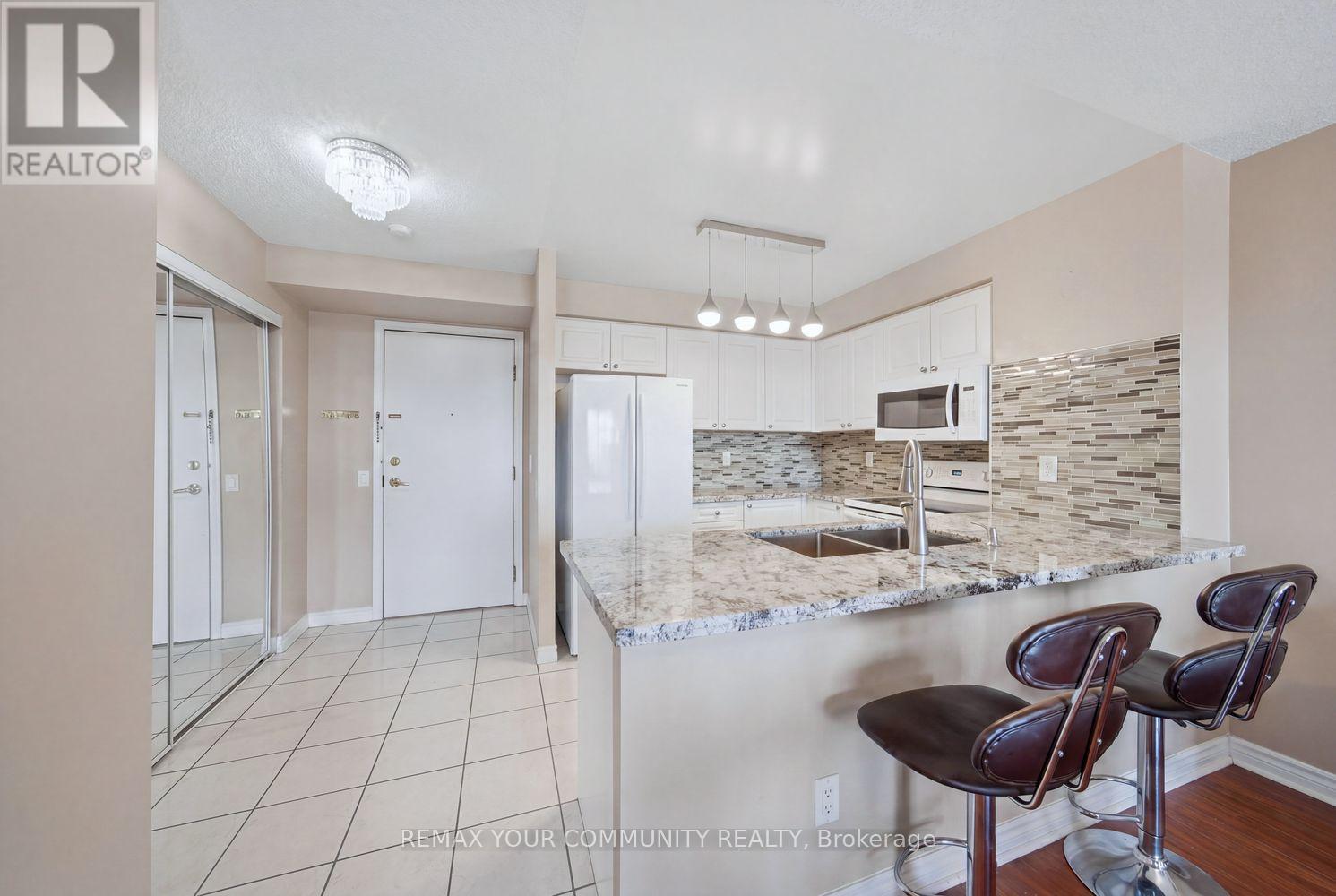 1116 - 25 Kingsbridge Garden Circle, Mississauga, Ontario  L5R 4B1 - Photo 7 - W13062020