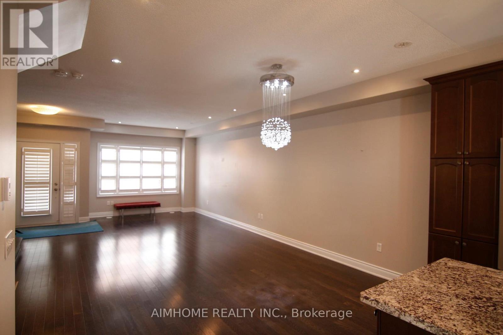 27 - 2460 Prince Michael Drive, Oakville, Ontario  L6H 0G8 - Photo 6 - W13062082