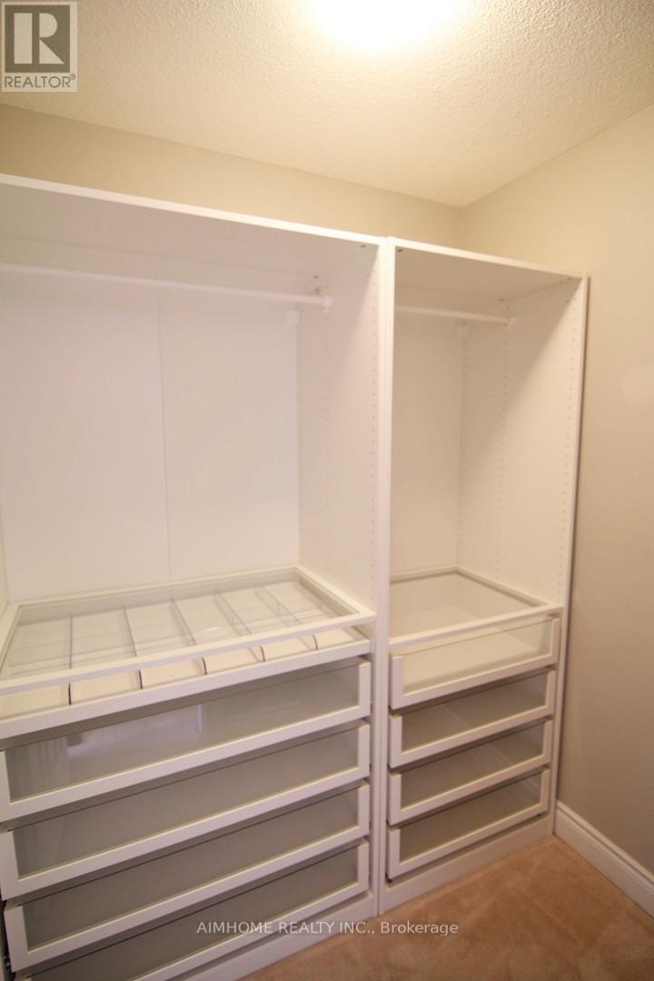 27 - 2460 Prince Michael Drive, Oakville, Ontario  L6H 0G8 - Photo 8 - W13062082