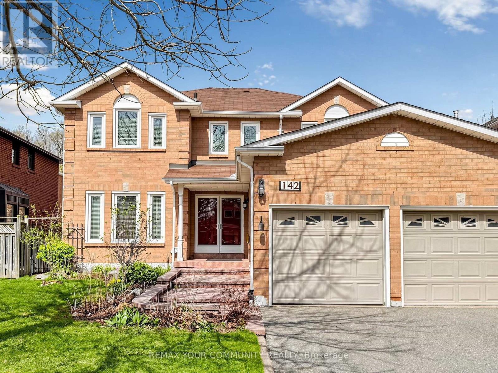 142 Waterside Crescent, Vaughan, Ontario  L6A 1V2 - Photo 3 - N13061814