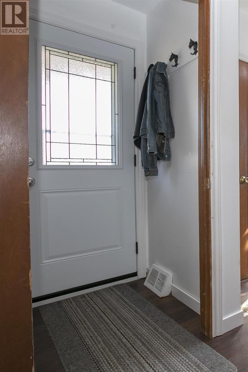 2 Winfield Dr, Sault Ste. Marie, Ontario  P6C 2M9 - Photo 11 - SM260779