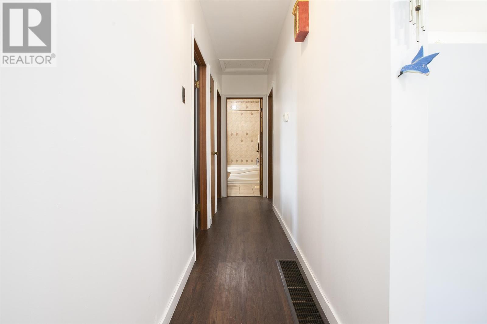 2 Winfield Dr, Sault Ste. Marie, Ontario  P6C 2M9 - Photo 27 - SM260779