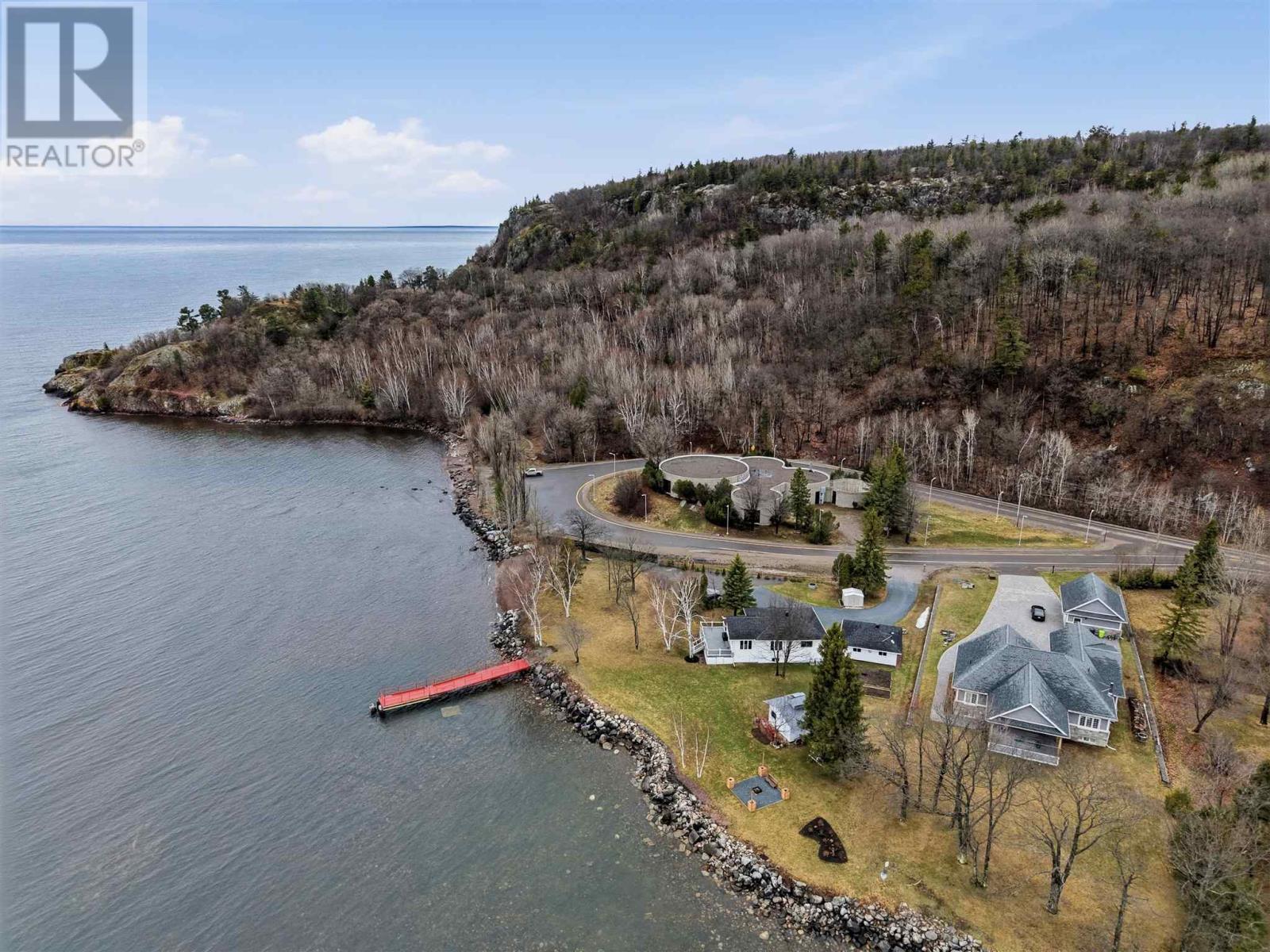 4851 Second Lin W, Sault Ste. Marie, Ontario  P6A 6K4 - Photo 3 - SM260812