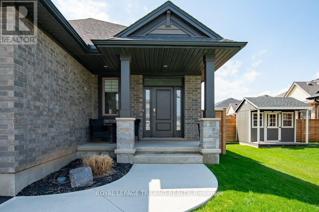 252 Renaissance Drive, St. Thomas, Ontario  N5R 0P9 - Photo 3 - X12847454