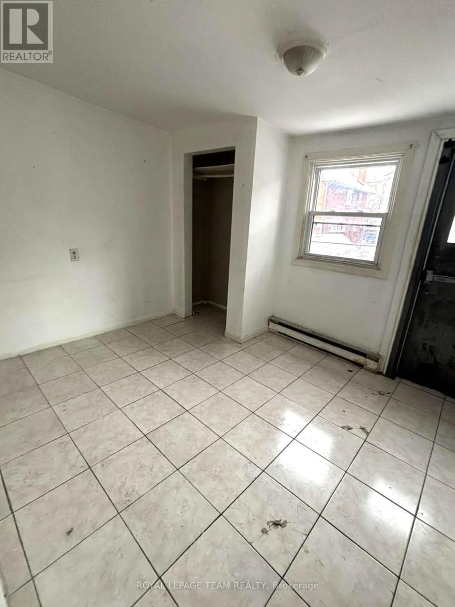 169 Holmwood Avenue, Ottawa, Ontario  K1S 2P3 - Photo 14 - X12673830