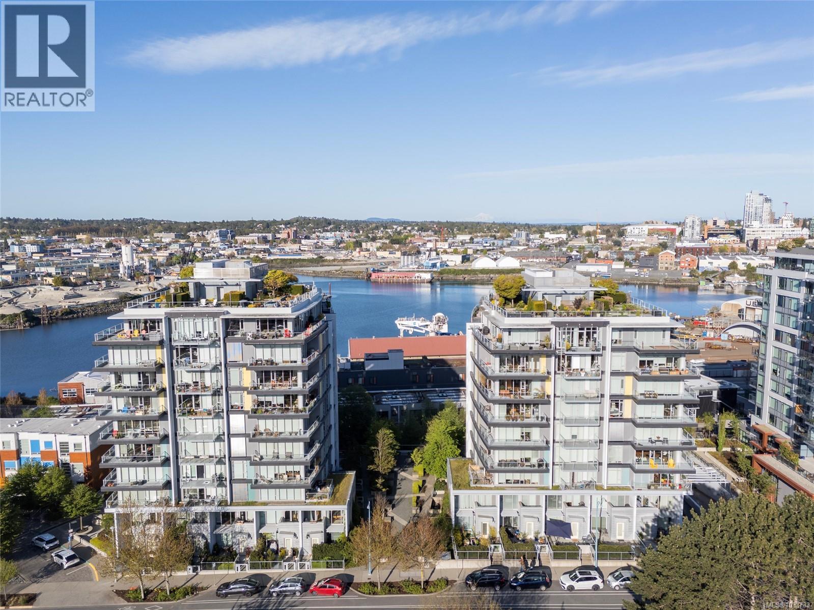 803 373 Tyee Rd, Victoria, British Columbia