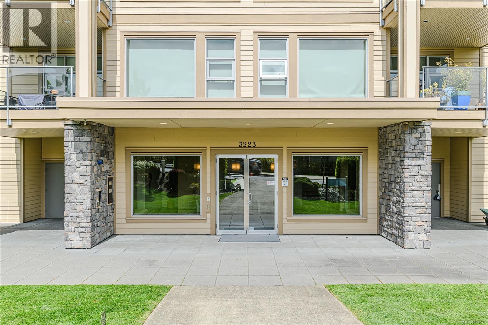 405 3223 Selleck Way, Colwood, British Columbia  V9C 3M8 - Photo 6 - 1033570