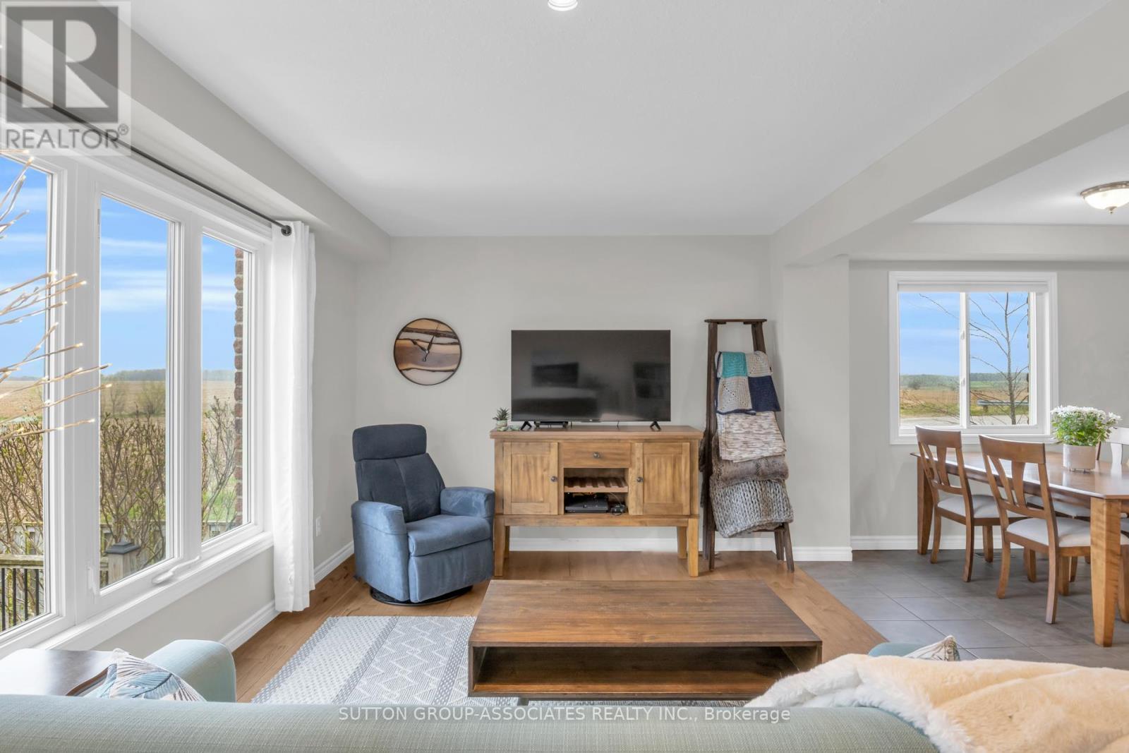 166 Maple Street, Mapleton, Ontario  N0G 1P0 - Photo 15 - X13061792