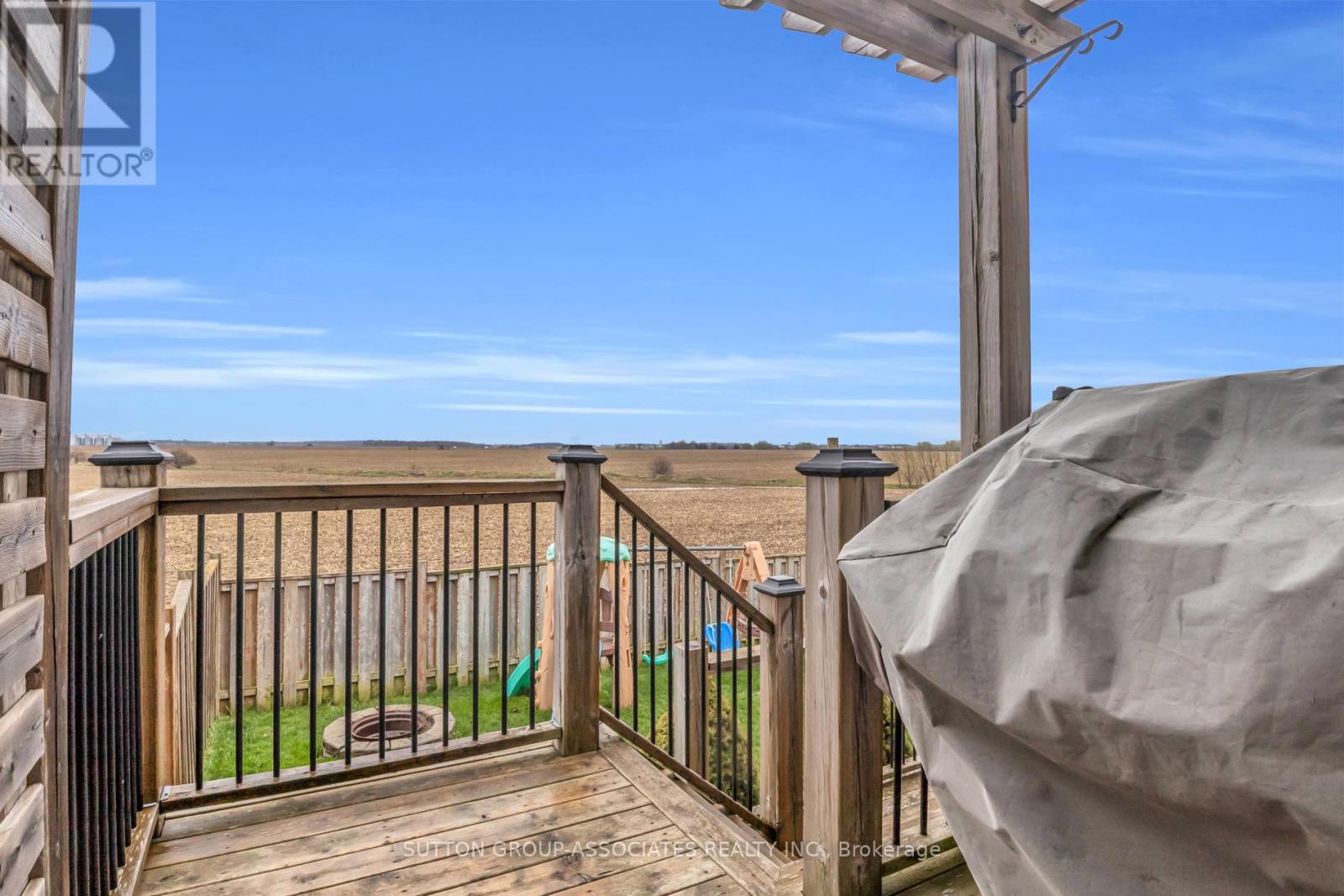 166 Maple Street, Mapleton, Ontario  N0G 1P0 - Photo 16 - X13061792