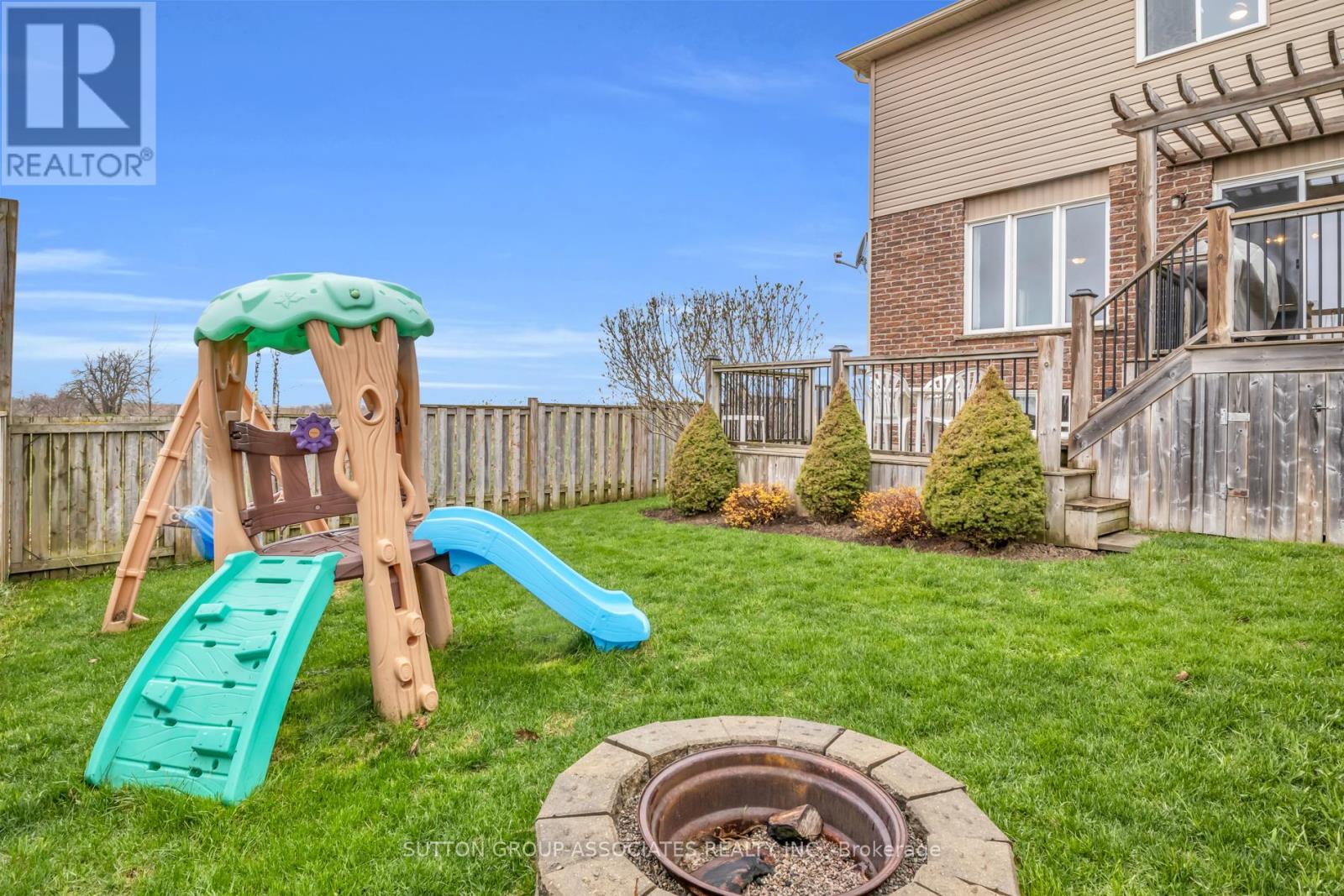 166 Maple Street, Mapleton, Ontario  N0G 1P0 - Photo 35 - X13061792