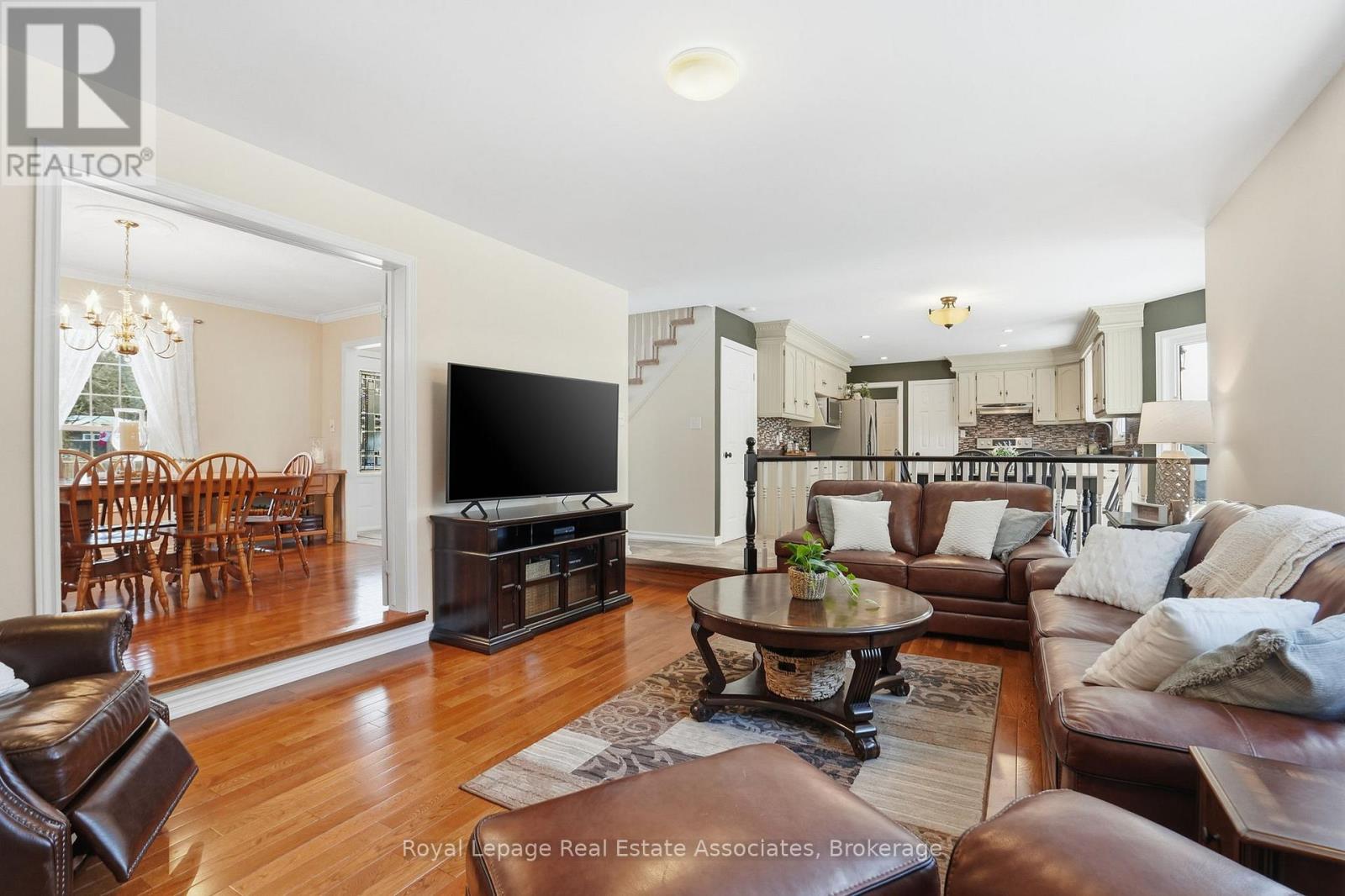 1 Meander Close, Hamilton, Ontario  L0R 1H1 - Photo 11 - X13062066