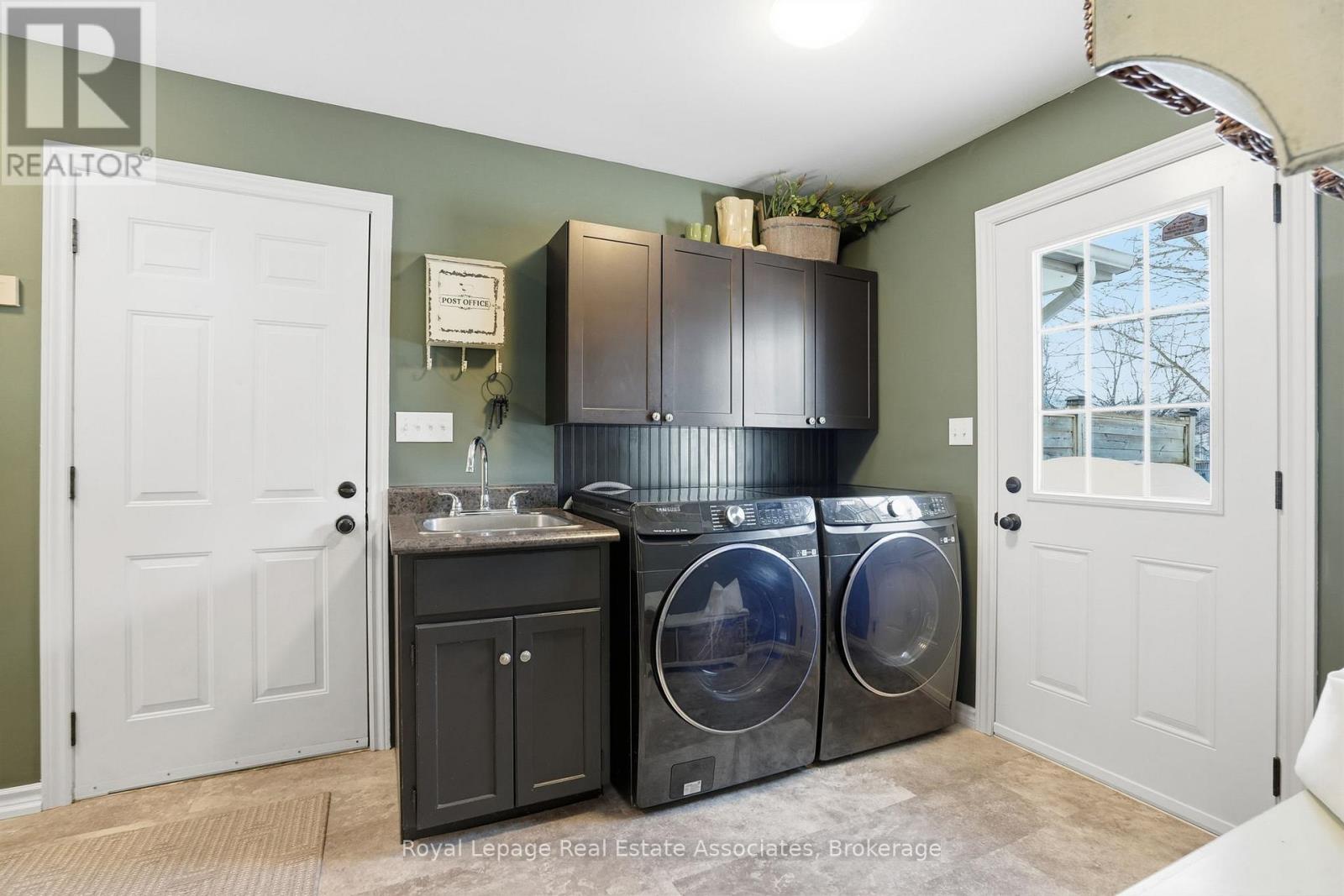 1 Meander Close, Hamilton, Ontario  L0R 1H1 - Photo 22 - X13062066