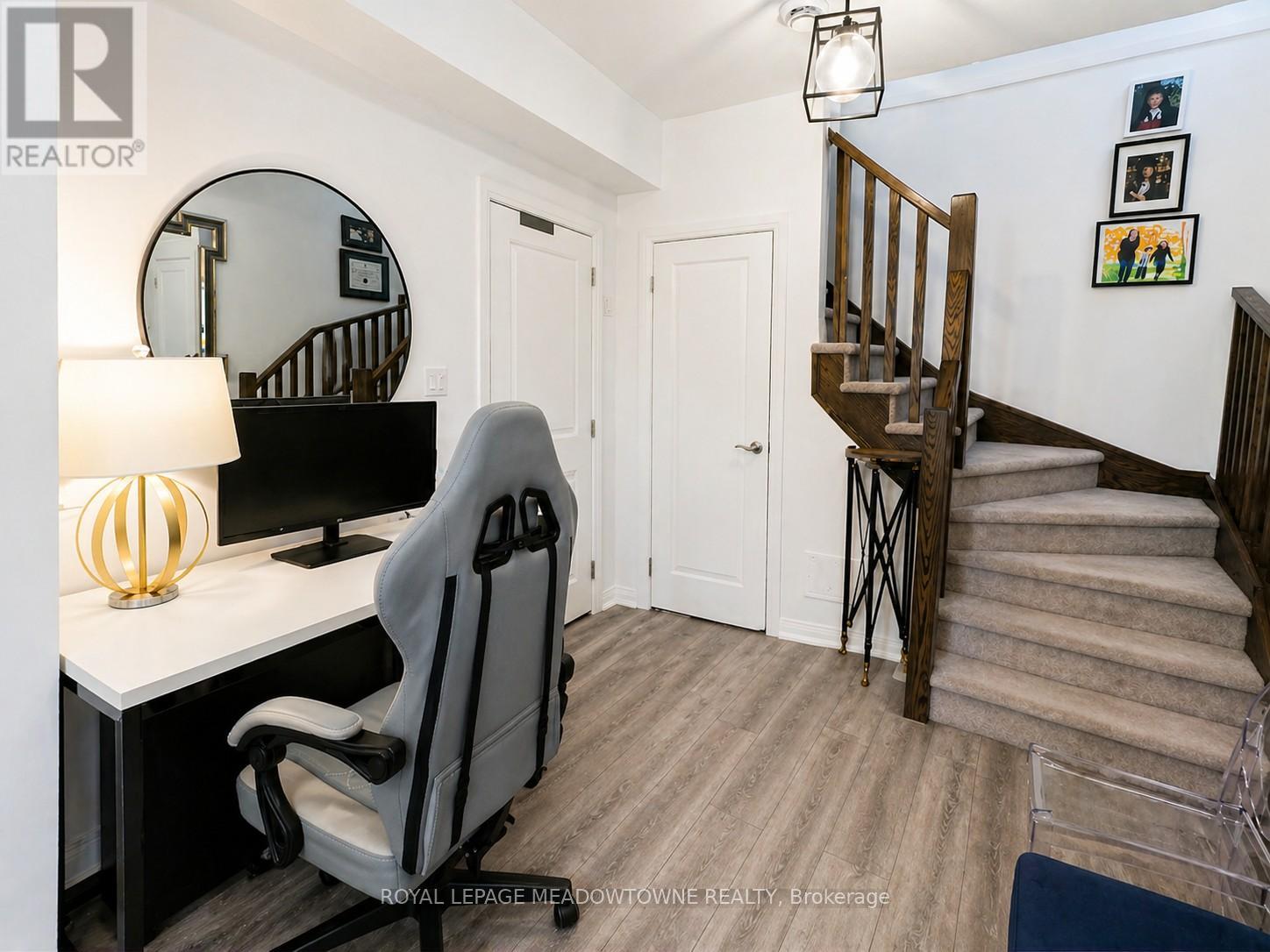 56 Waterlilly Way, Hamilton, Ontario  L0R 1P0 - Photo 4 - X13062100