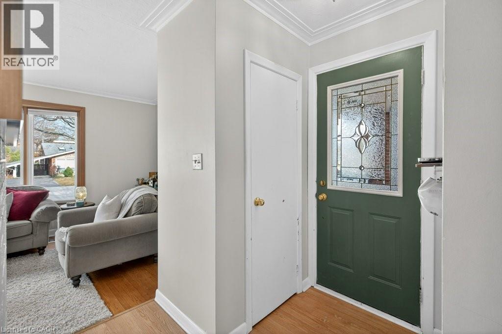 362 Pepper Drive, Burlington, Ontario  L7R 3C9 - Photo 4 - 40811280