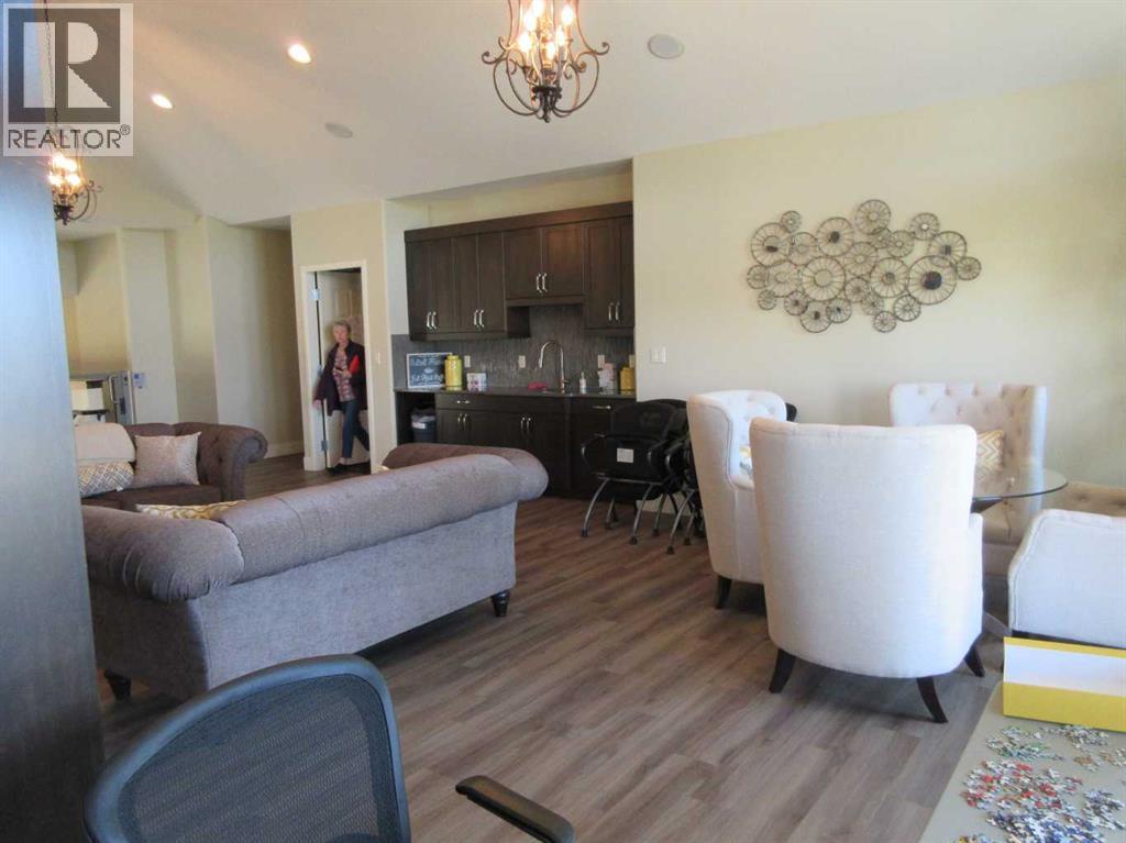 122 Chartwell Place Se, Medicine Hat, Alberta  T1B 0E4 - Photo 27 - A2303977