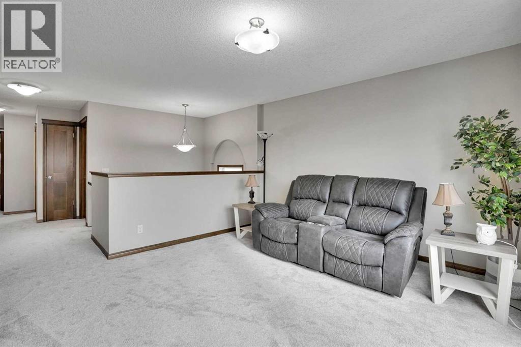 300 Coopers Hill SW, Airdrie, Alberta  T4B 0S1 - Photo 14 - A2295022
