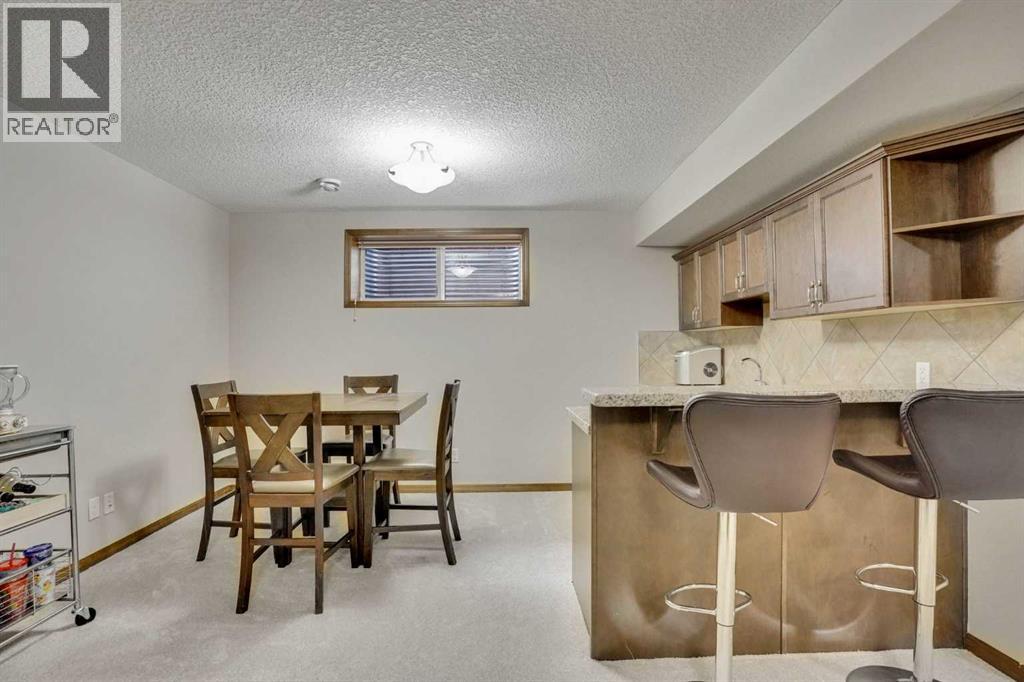 300 Coopers Hill SW, Airdrie, Alberta  T4B 0S1 - Photo 33 - A2295022